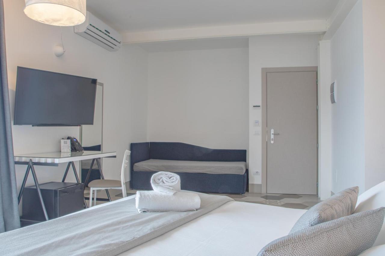 Hotel Villa Ambra Орбетелло Екстер'єр фото